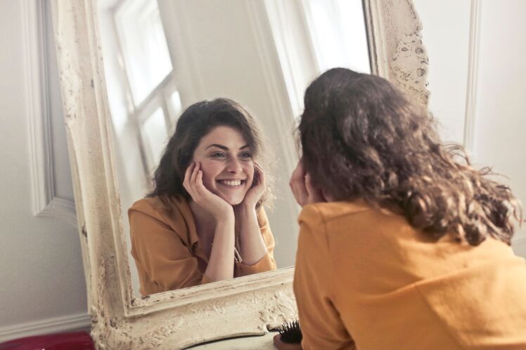 چطور اعتماد به نفسم رو بیشتر کنم؟